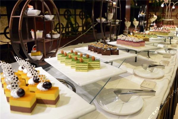 煮动力自助餐厅